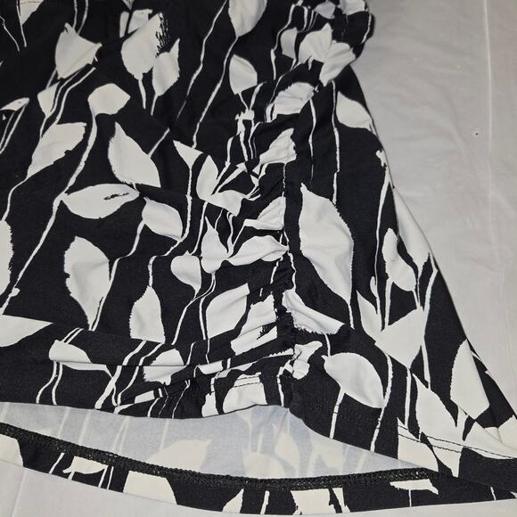 Anne Cole Signature Womens 20W Tankini Top Soft Bra Twist‎ Bodice Beach Vacation - Picture 6 of 14